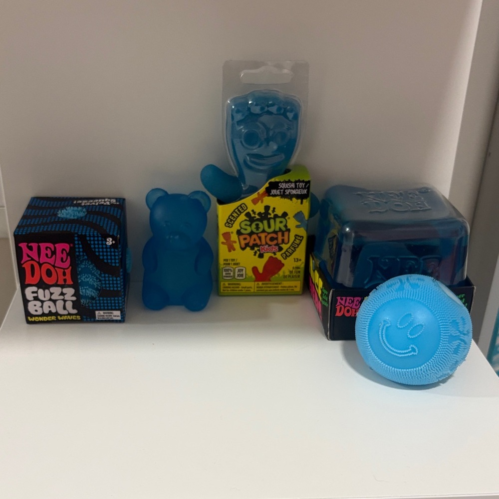 Blue lover squish lot, Needoh Fuzz Ball, Nice CUBE,SourPatch,Bear & Round squish
